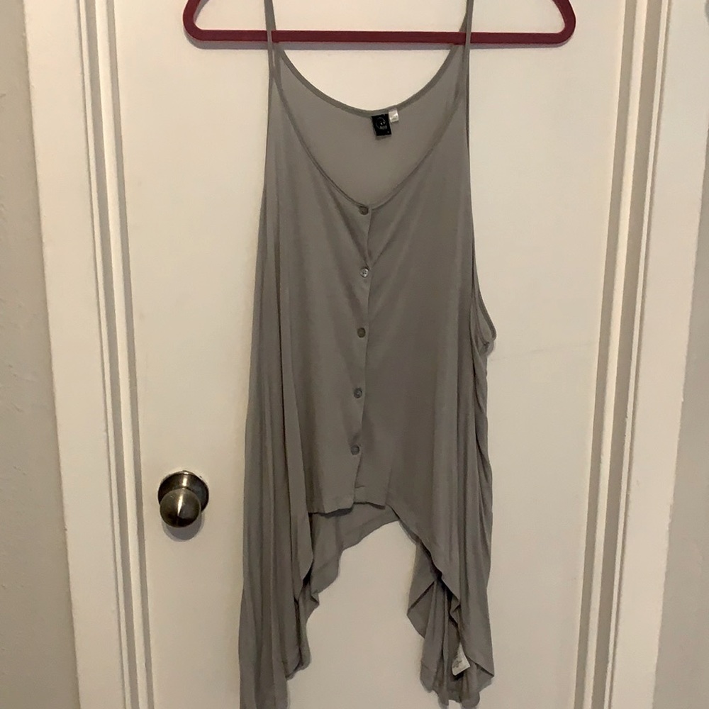 Cheap Monday Sharkbite Button Tank